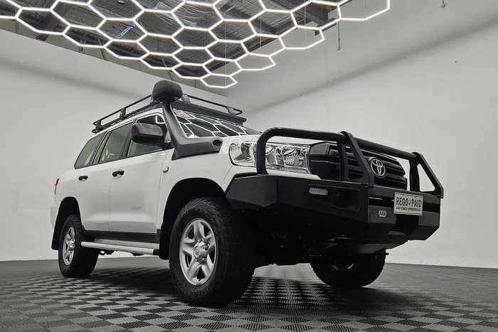 2020 Toyota Landcruiser