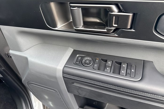 2025 Kia Tasman SX