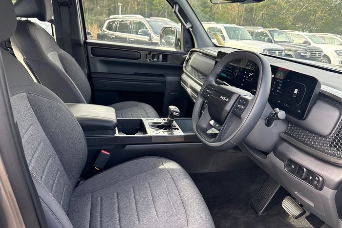 2025 Kia Tasman SX