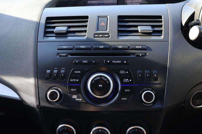2013 Mazda 3 SP25