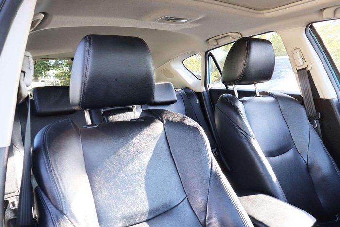 2013 Mazda 3 SP25