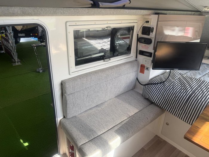 2015 Complete Campsite Exodus 16 Off Road