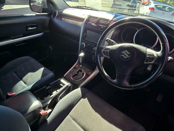 2016 Suzuki Grand Vitara Navigator