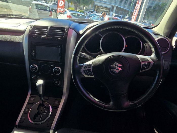 2016 Suzuki Grand Vitara Navigator
