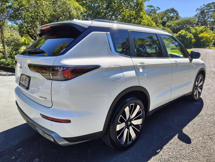 2025 Mitsubishi Outlander Aspire