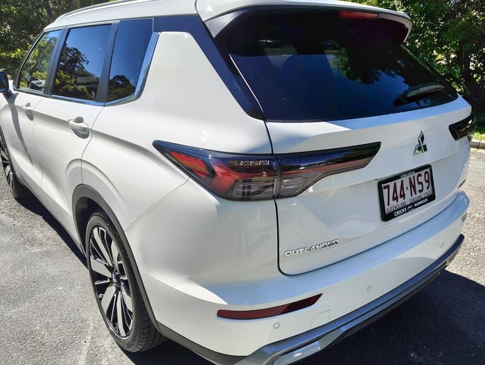 2025 Mitsubishi Outlander Aspire
