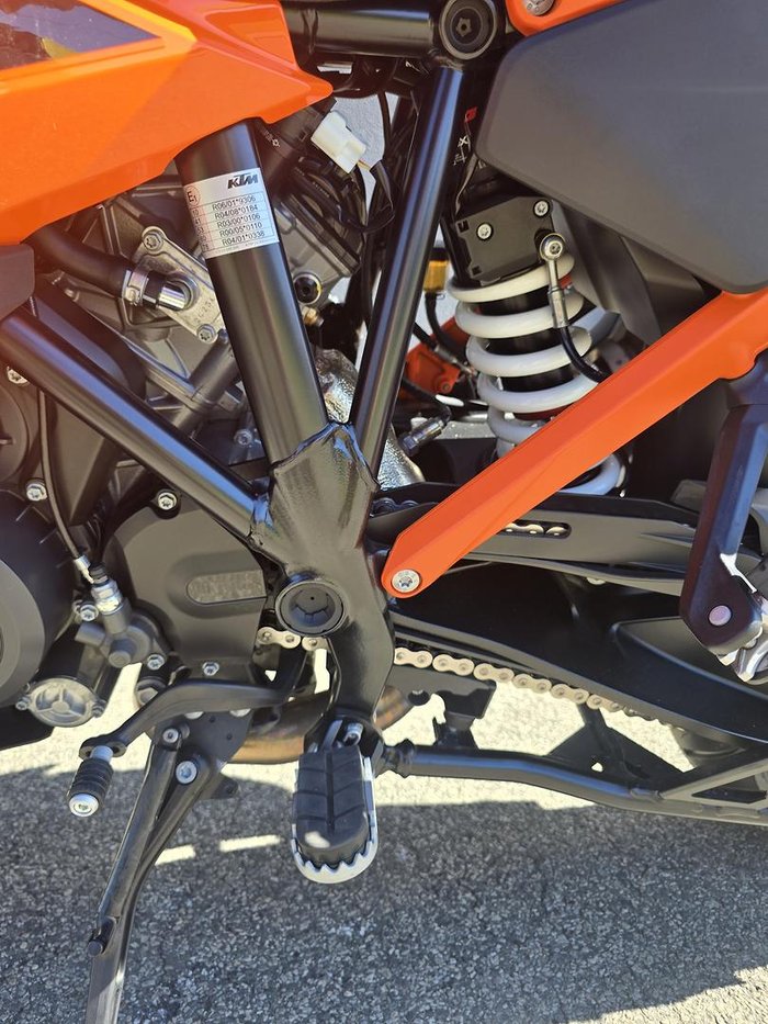 2023 KTM 1290 Super Adventure S Super Adventure Orange