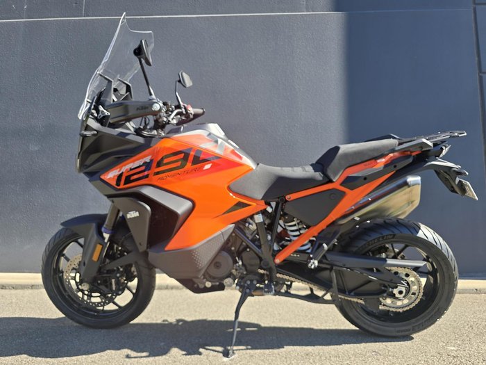 2023 KTM 1290 Super Adventure S Super Adventure Orange