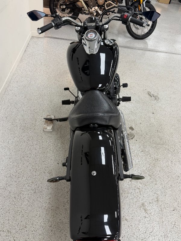 2017 YAMAHA XVS650 V-STAR CUSTOM Black
