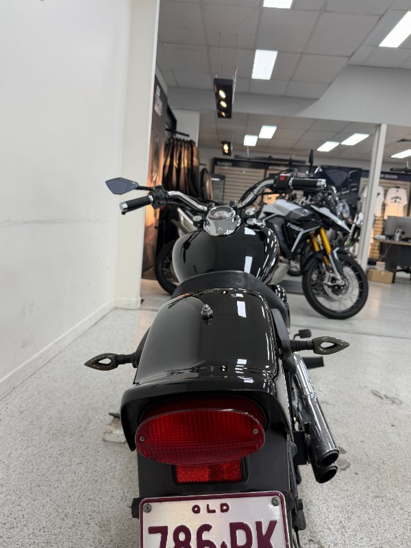 2017 YAMAHA XVS650 V-STAR CUSTOM Black
