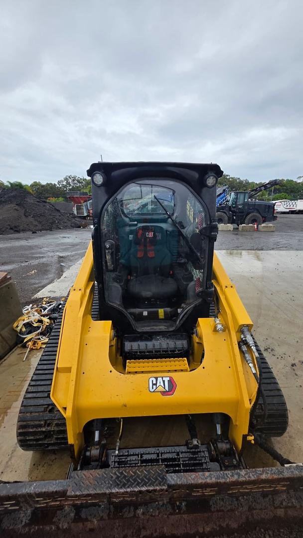 2023 CAT 289D3