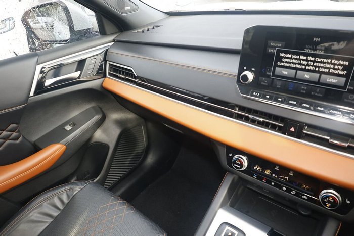 2022 Mitsubishi Outlander Exceed Tourer