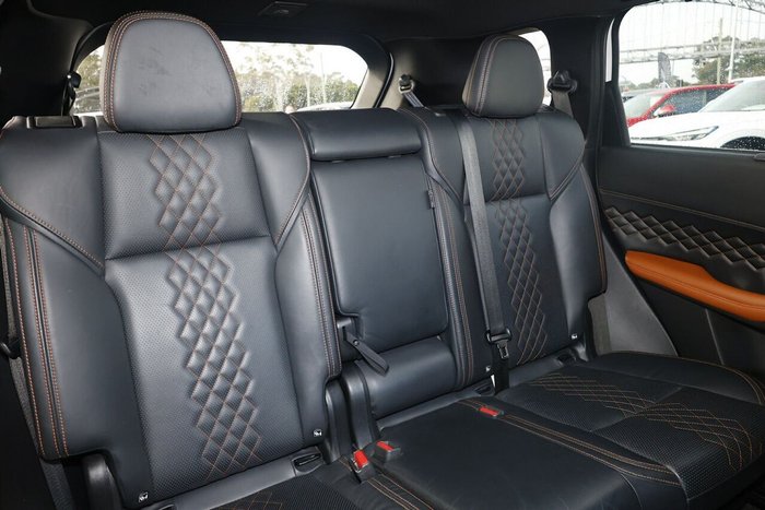 2022 Mitsubishi Outlander Exceed Tourer