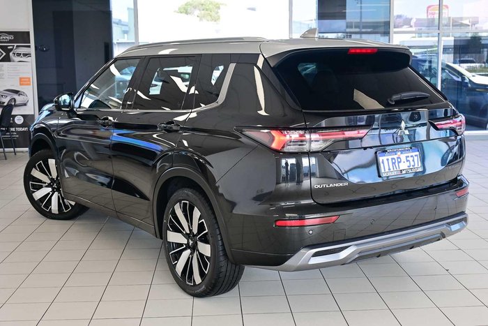2025 Mitsubishi Outlander Exceed Tourer