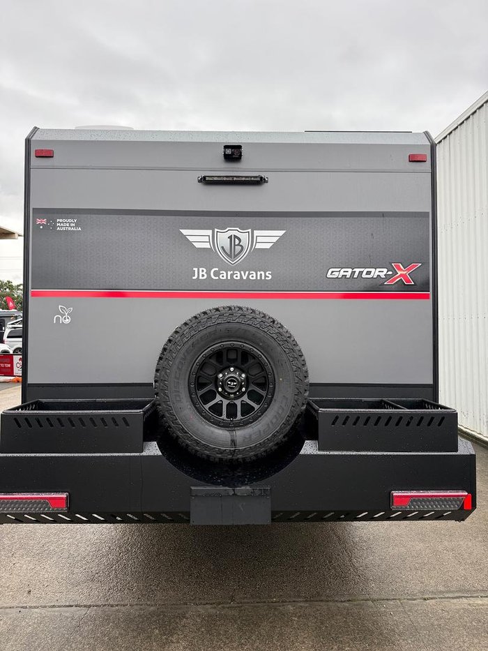 2026 JB Caravans Gator X 17'10 Front Door Cafe