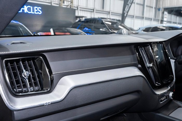 2020 Volvo XC60 T8 Polestar