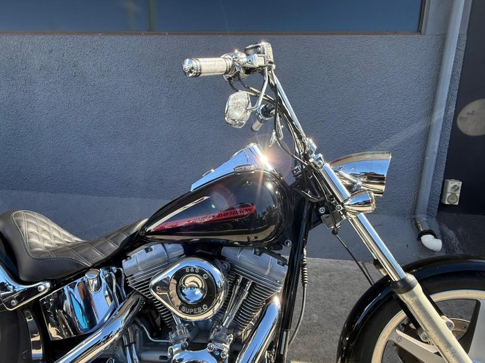 2007 Harley-Davidson Softail Standard 1584 EFI (FXSTI) Softail Black