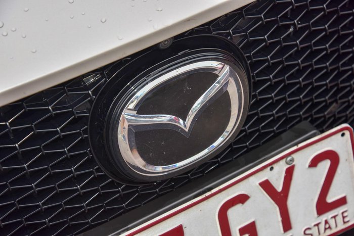 2023 Mazda 3 G20 Touring