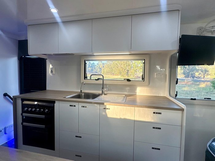 2023 Urban Caravans Tungsten X-Treme