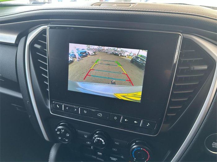 2022 Isuzu MU-X LS-M