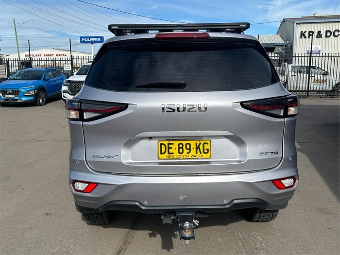 2022 Isuzu MU-X LS-M