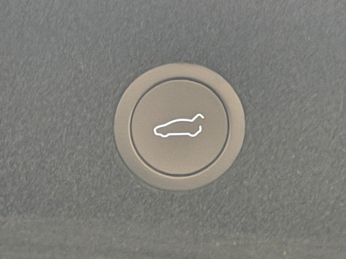 2025 Tesla Model Y Rear-Wheel Drive Launch Series