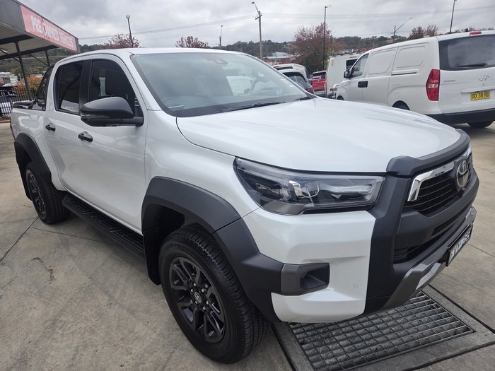 2025 Toyota Hilux