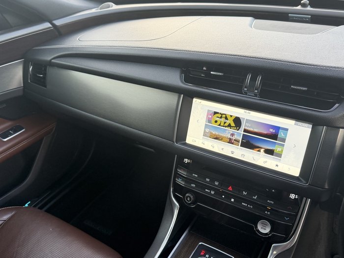 2018 Jaguar XF 30d S First Edition