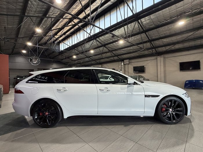 2018 Jaguar XF 30d S First Edition