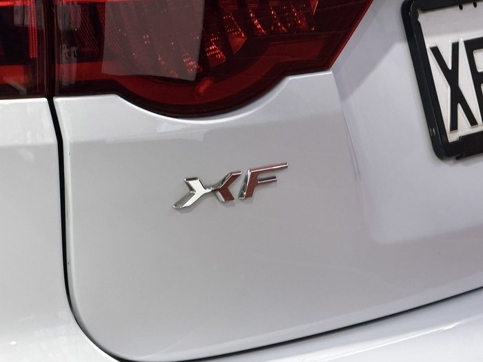 2018 Jaguar XF 30d S First Edition