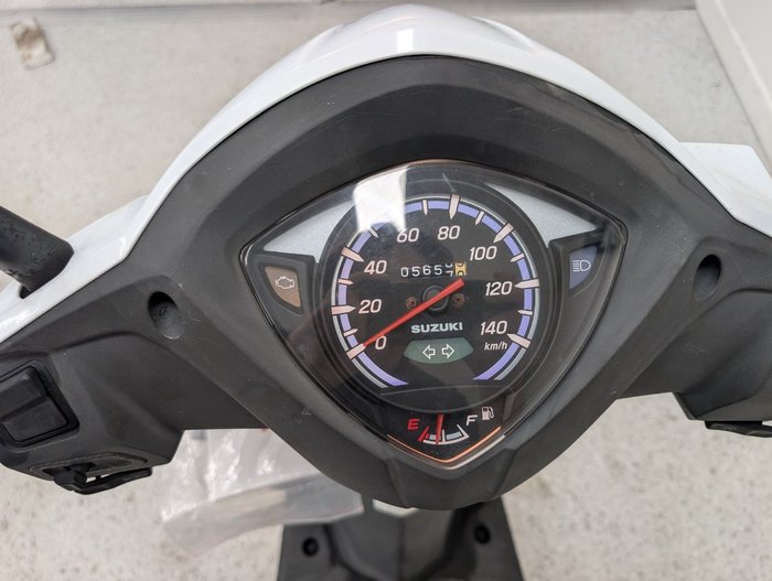 Suzuki 2016 SUZUKI 110CC UK110NEL White