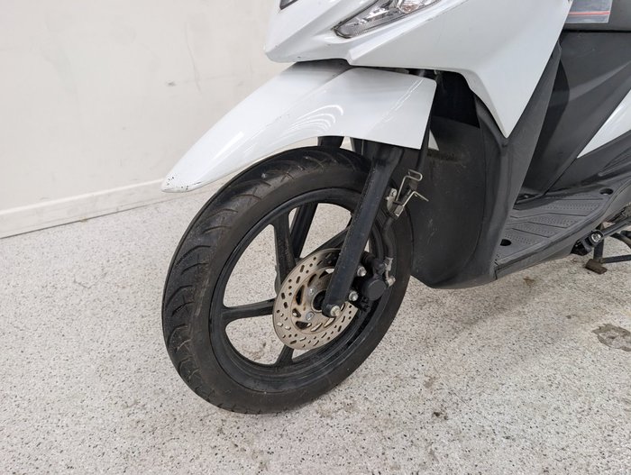 Suzuki 2016 SUZUKI 110CC UK110NEL White
