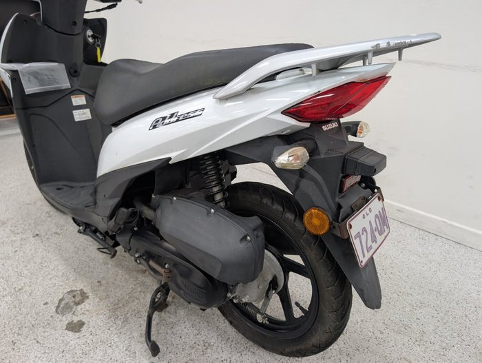 Suzuki 2016 SUZUKI 110CC UK110NEL White