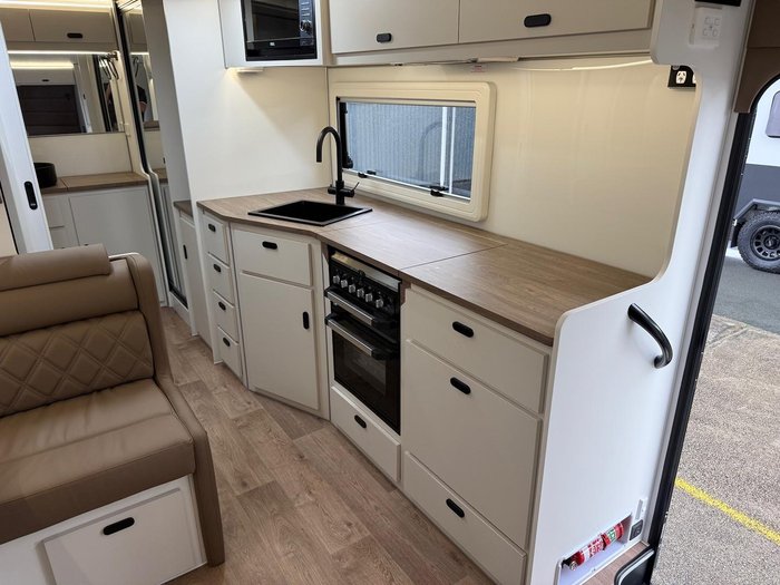2026 JB Caravans Scorpion Sting 22Ft