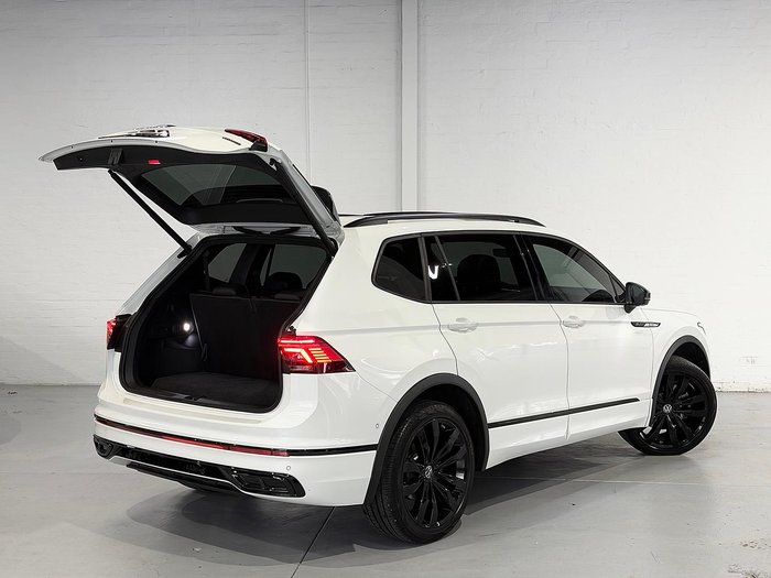 2024 Volkswagen Tiguan Wolfsburg Edition Allspace 5N MY24 Four Wheel Drive Oryx White Pearl