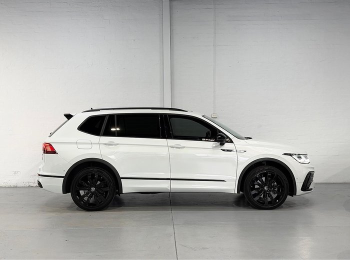 2024 Volkswagen Tiguan Wolfsburg Edition Allspace 5N MY24 Four Wheel Drive Oryx White Pearl