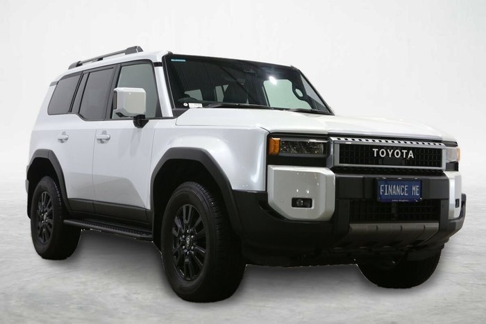 2025 Toyota Landcruiser Prado