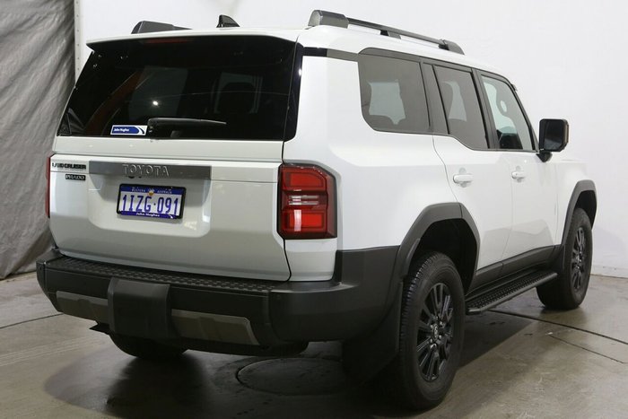 2025 Toyota Landcruiser Prado GXL