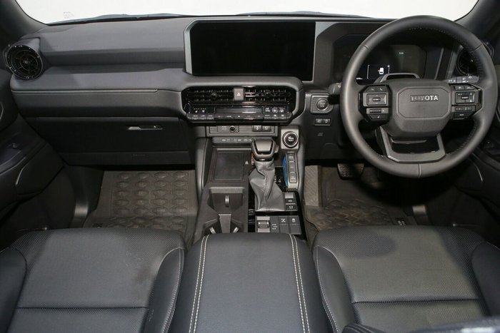 2025 Toyota Landcruiser Prado GXL