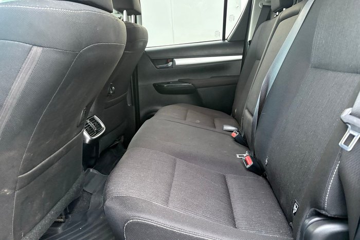 2022 Toyota Hilux SR5 Hi-Rider