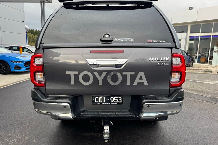 2022 Toyota Hilux SR5 Hi-Rider