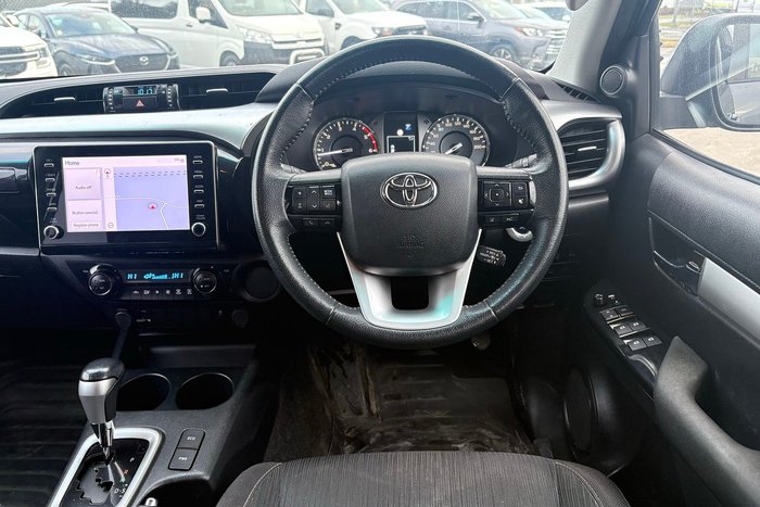 2022 Toyota Hilux SR5 Hi-Rider