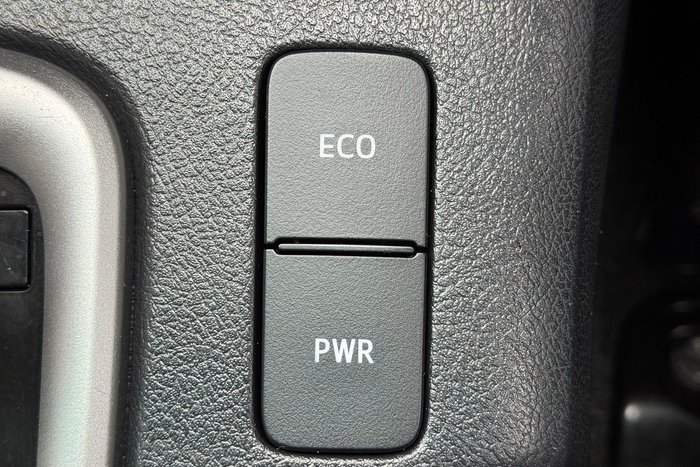 2022 Toyota Hilux SR5 Hi-Rider