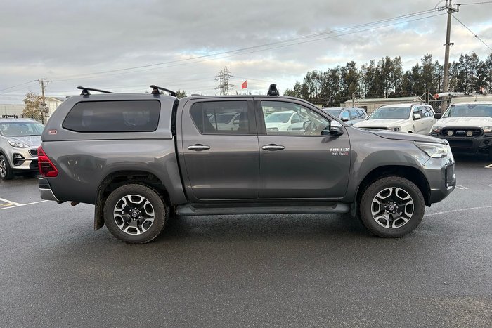 2022 Toyota Hilux SR5 Hi-Rider