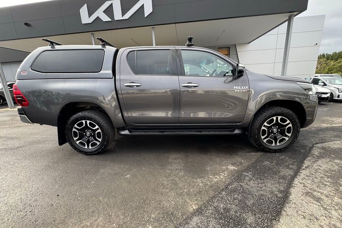 2022 Toyota Hilux SR5 Hi-Rider