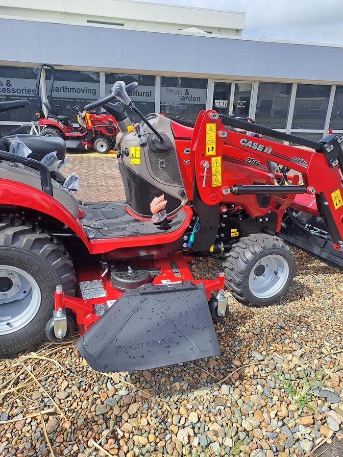 2025 CASE IH Farmall 25Sc