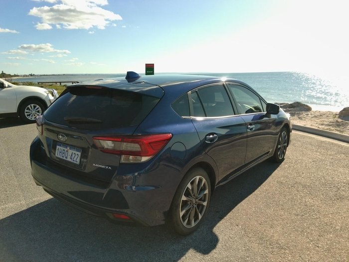 2020 Subaru Impreza 2.0i-L