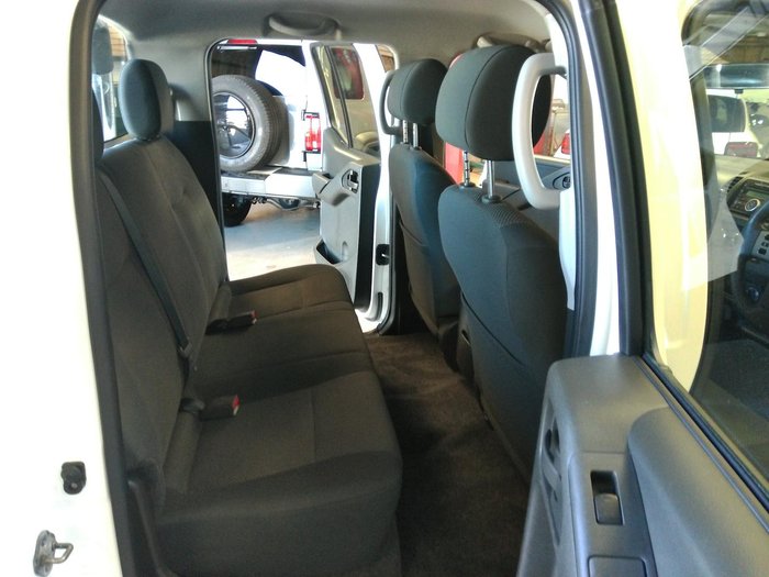 2015 Nissan Navara Silverline SE