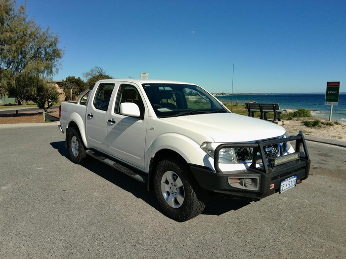 2015 Nissan Navara Silverline SE