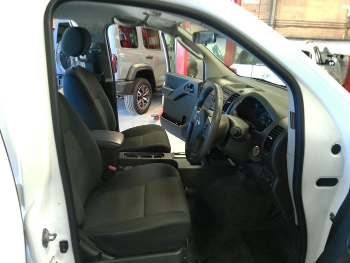 2015 Nissan Navara Silverline SE